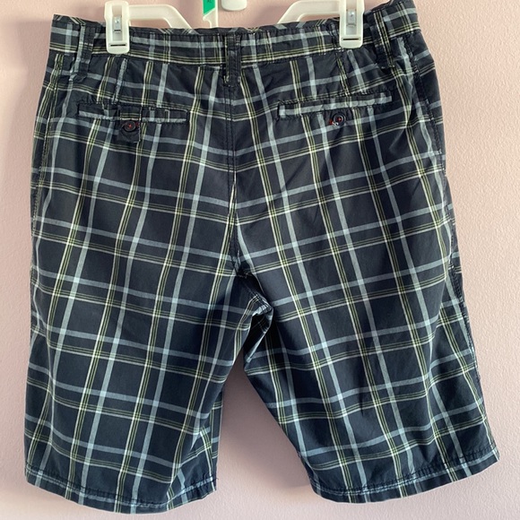 Transcript - Men’s plaid flat front Shorts Size 34W - Picture 2 of 5